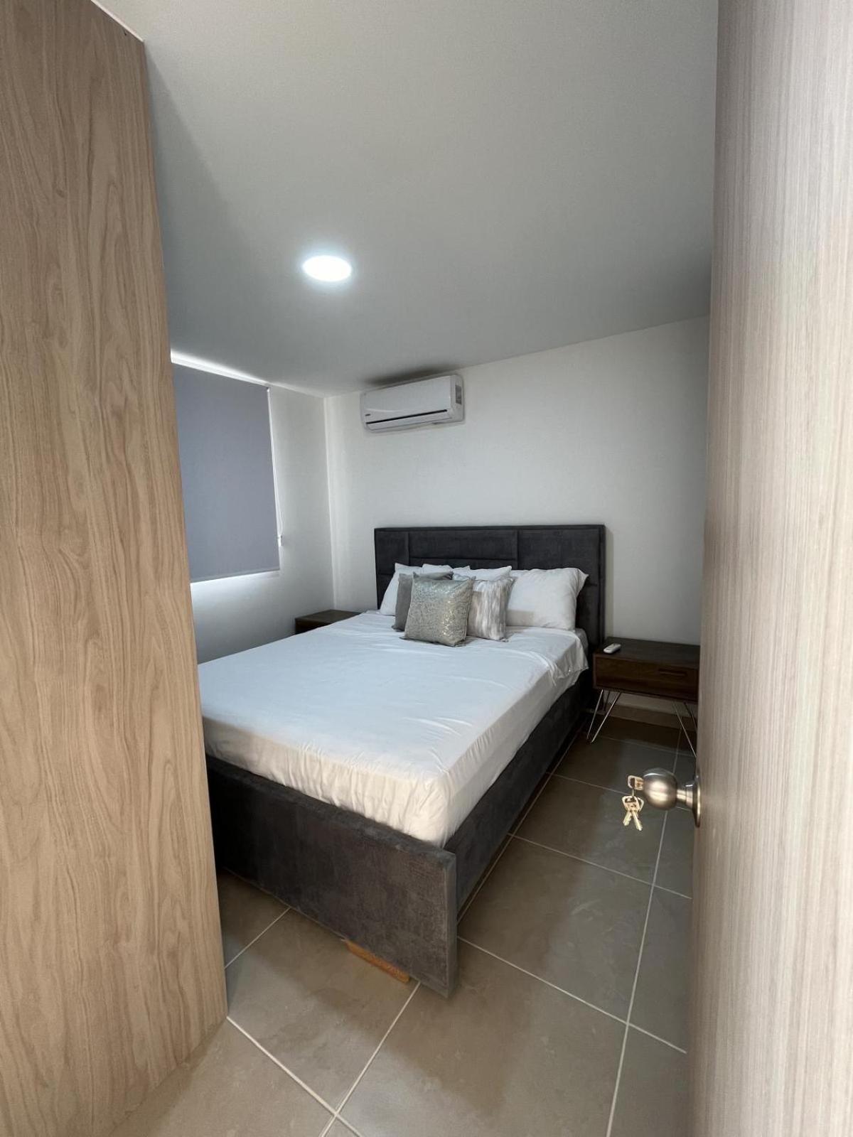 With Large Balcony Apartamento Cartagena